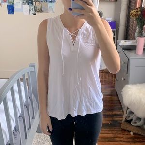 Banana Republic white sleeveless shirt